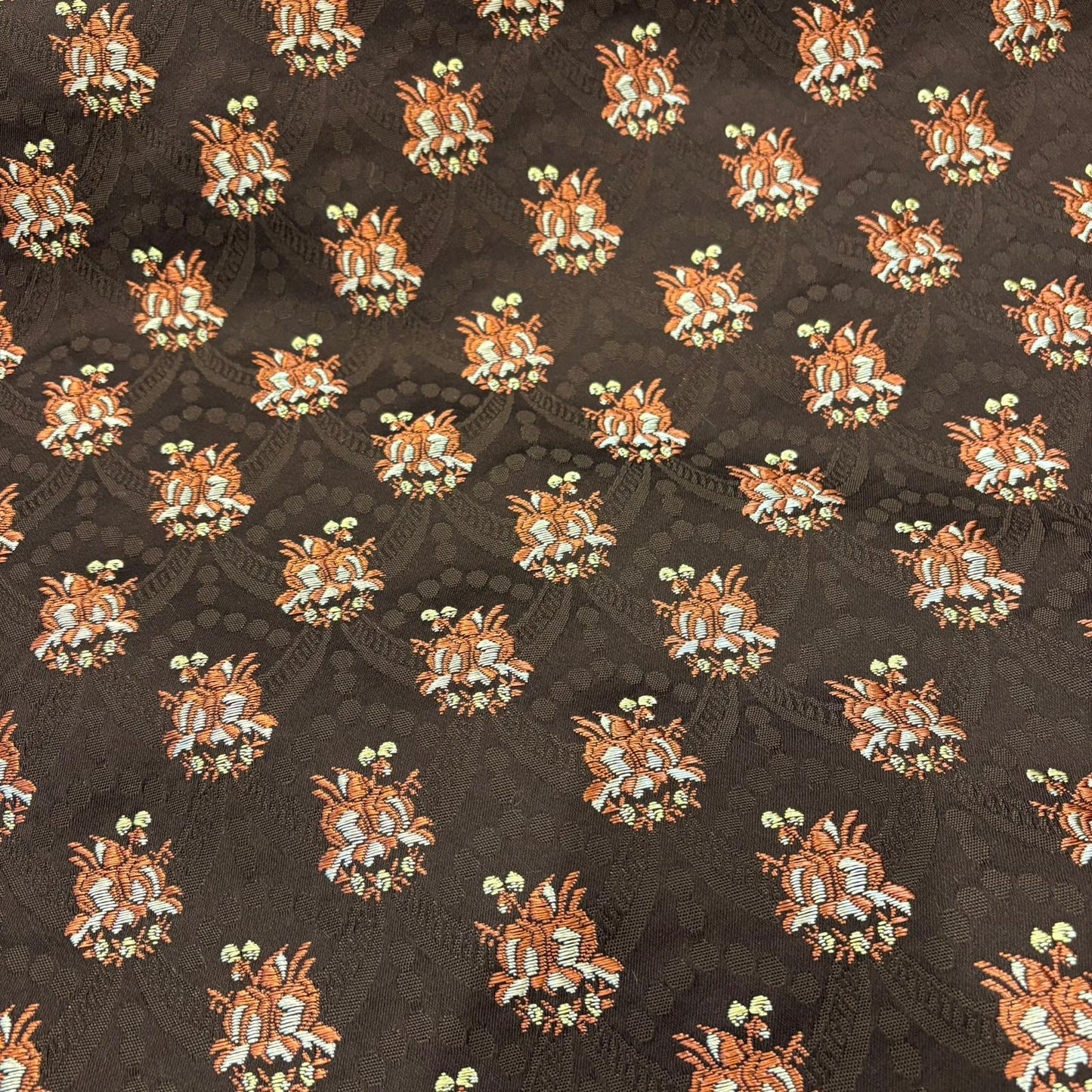 5656501