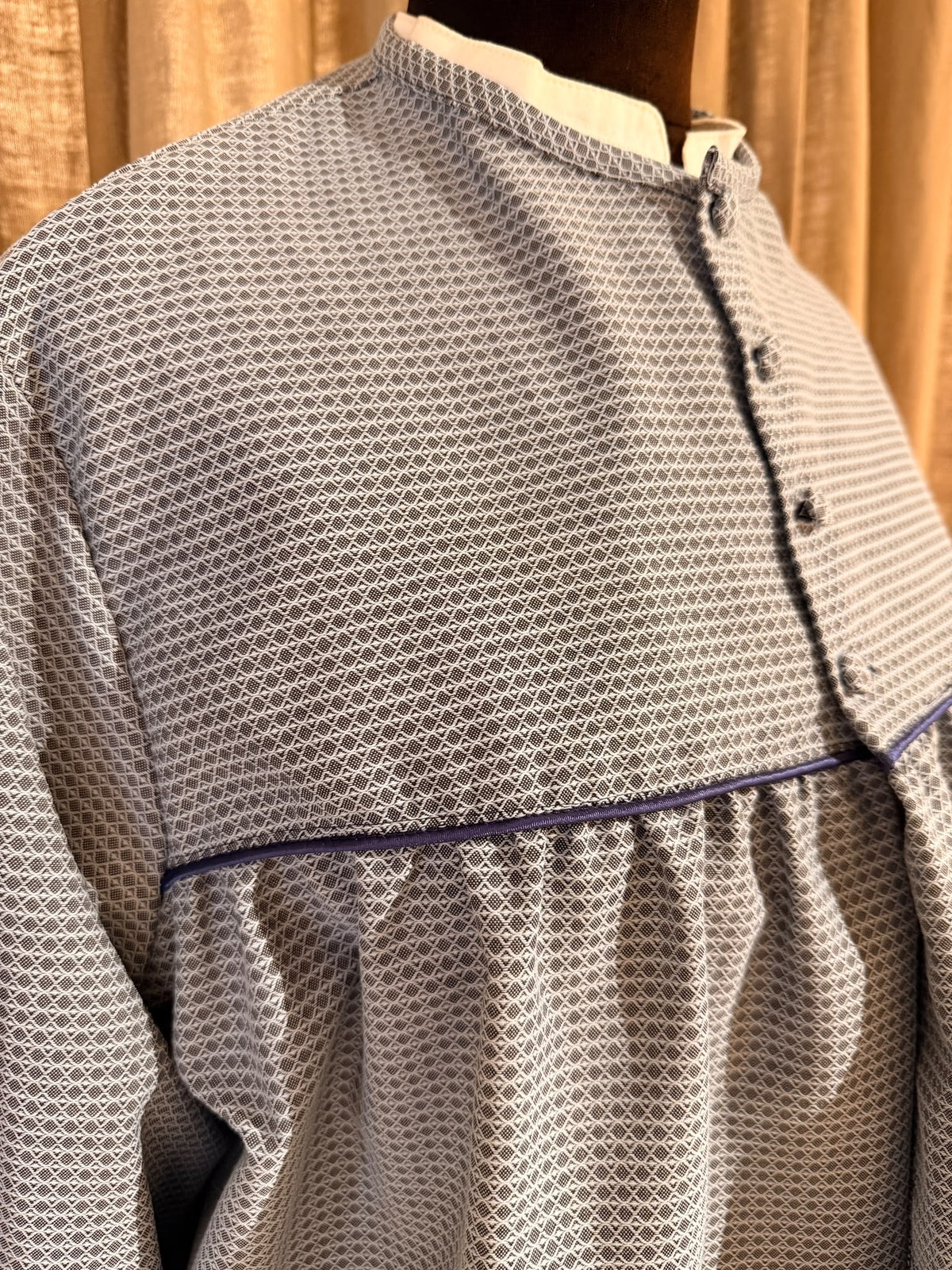 7218576